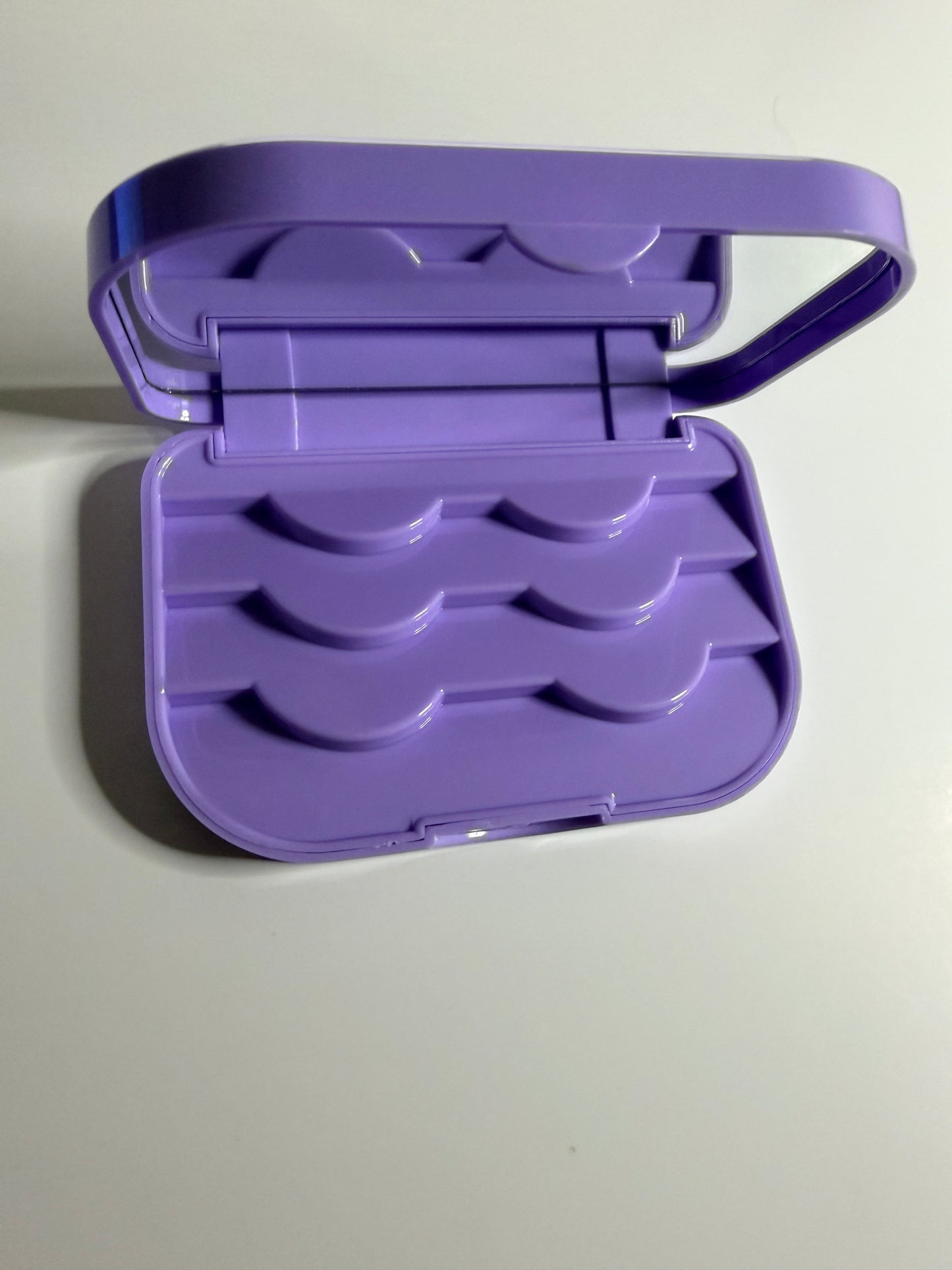 Ruca's Lashes Eyelash Case With Mirror